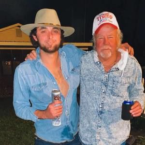 Meet your Posher, Phillip